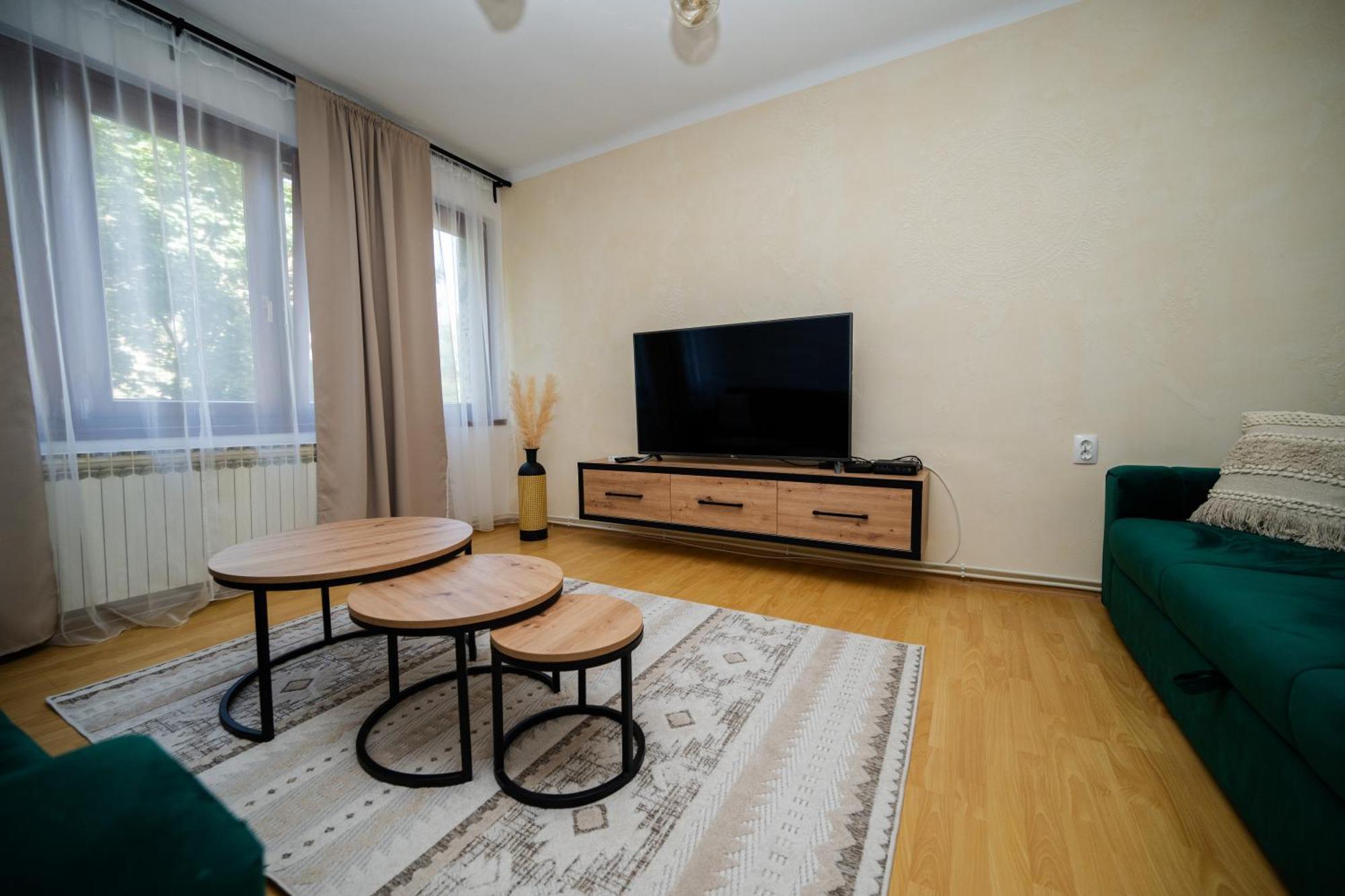 Cozy One-Bedroom Apartment Near City Center 塞拉耶佛 外观 照片
