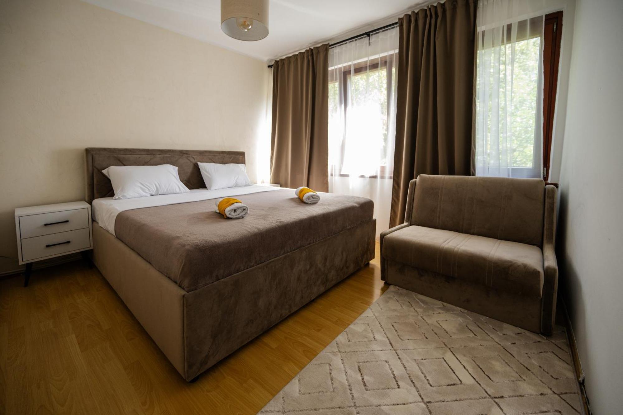 Cozy One-Bedroom Apartment Near City Center 塞拉耶佛 外观 照片